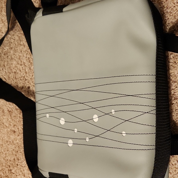 Holly Aikin Gray Messenger Bag - Picture 4 of 10